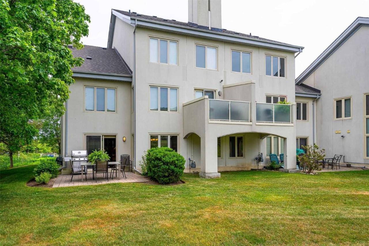Holiday home Luxurious Blue Mountain 3br & 3bth Walk-in To Village *
