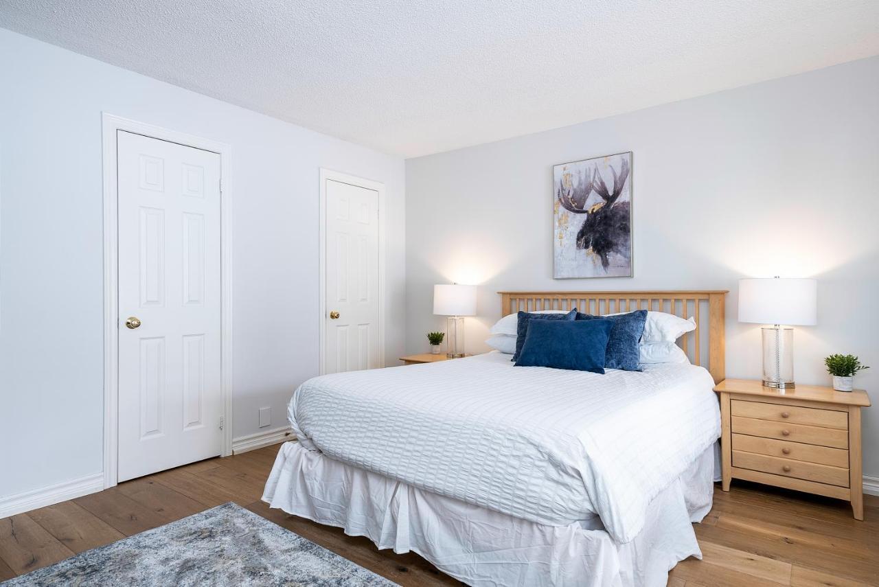 Luxurious Blue Mountain 3br & 3bth Walk-in To Village Holiday home *